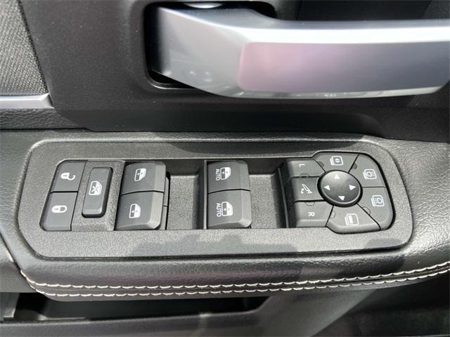 new 2025 Ram 2500 car, priced at $73,515