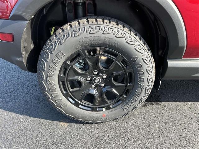 new 2025 Ford Bronco Sport car, priced at $41,954