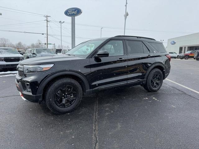 used 2024 Ford Explorer car, priced at $45,985