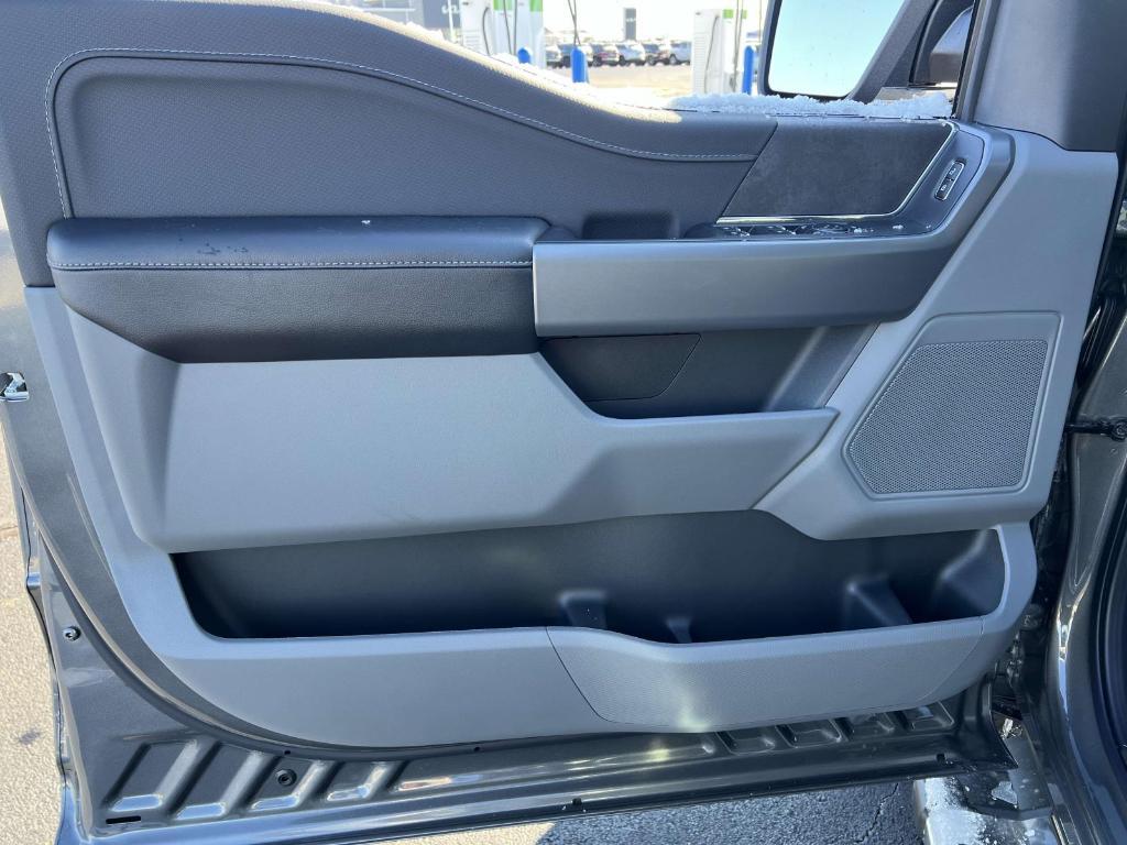 new 2024 Ford F-150 car, priced at $50,907