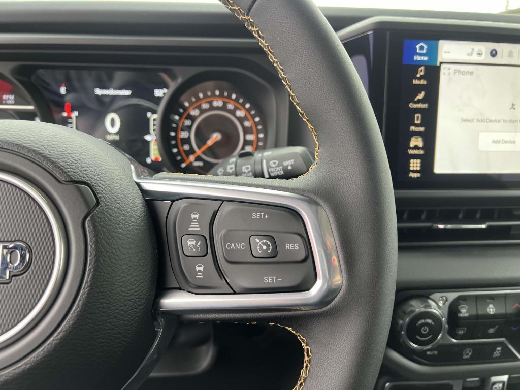 new 2025 Jeep Wrangler car, priced at $53,981
