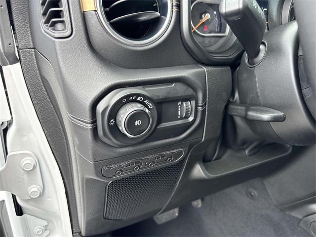 new 2025 Jeep Wrangler car, priced at $54,515