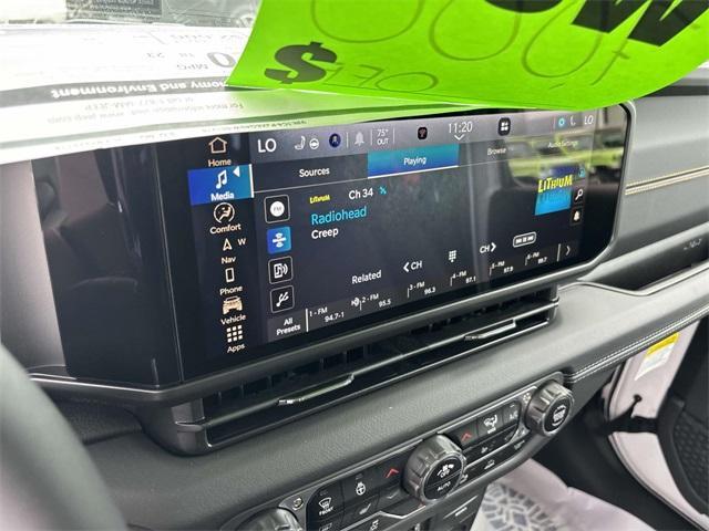 new 2025 Jeep Wrangler car, priced at $54,515