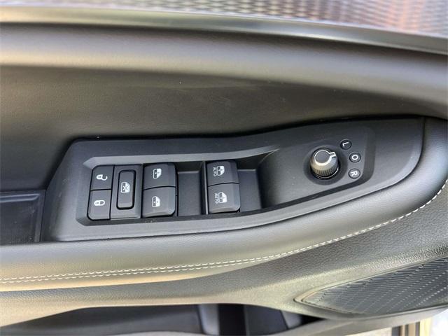 new 2025 Jeep Grand Cherokee car, priced at $41,156