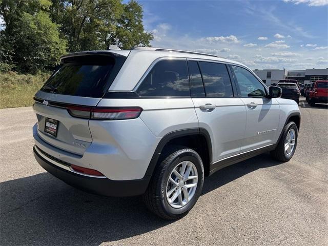 new 2025 Jeep Grand Cherokee car, priced at $41,156