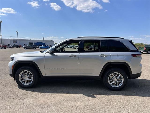 new 2025 Jeep Grand Cherokee car, priced at $41,156