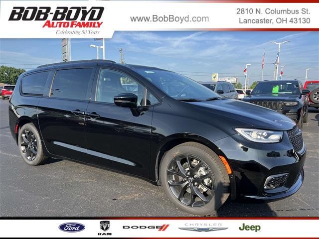 new 2025 Chrysler Pacifica car