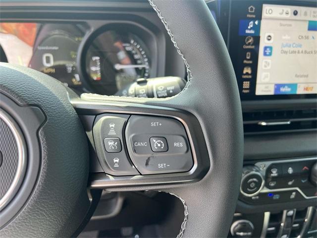 new 2025 Jeep Wrangler 4xe car