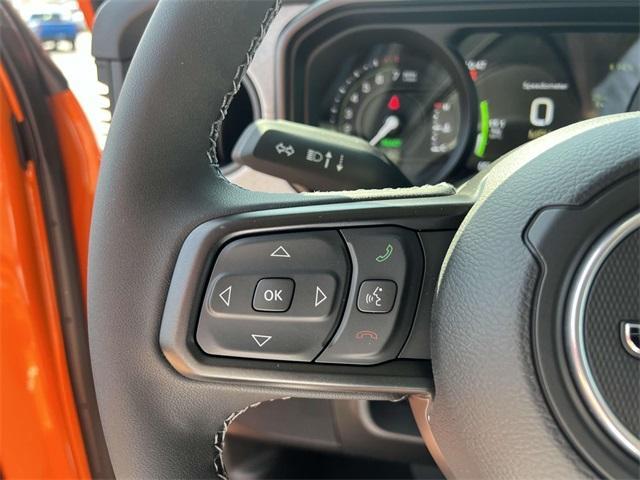 new 2025 Jeep Wrangler 4xe car