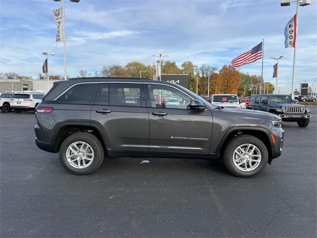 new 2025 Jeep Grand Cherokee car, priced at $41,470