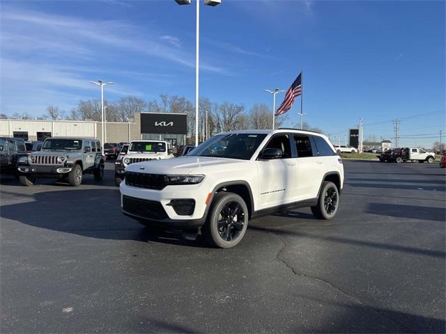 new 2025 Jeep Grand Cherokee car, priced at $45,080