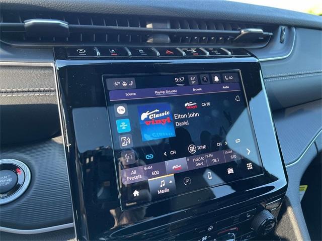 new 2025 Jeep Grand Cherokee car, priced at $44,497