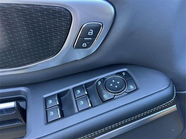 new 2025 Ford Expedition Max car, priced at $87,890
