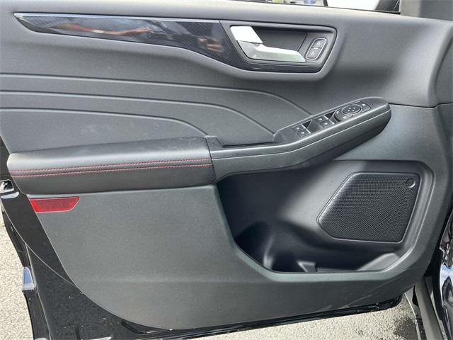 new 2025 Ford Escape car, priced at $33,070