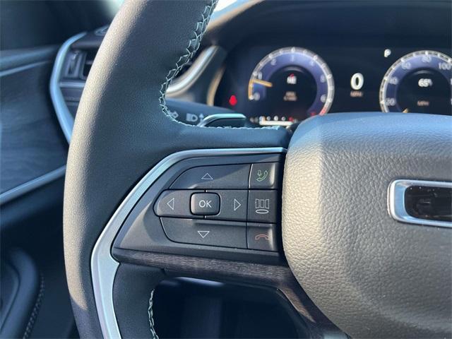 new 2025 Jeep Grand Cherokee car, priced at $49,333