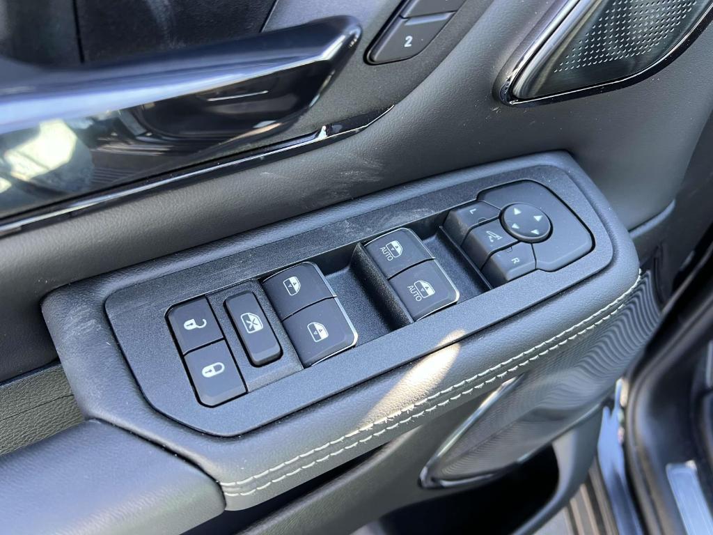 new 2025 Ram 1500 car, priced at $69,172
