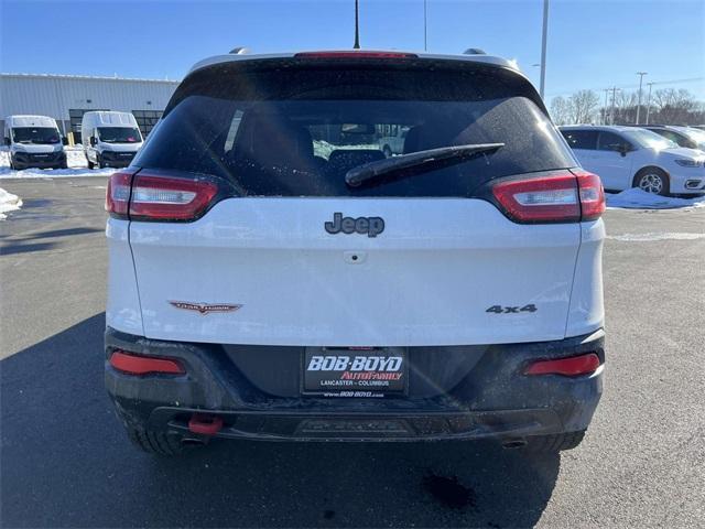 used 2016 Jeep Cherokee car, priced at $10,695