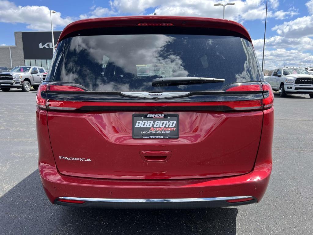 new 2025 Chrysler Pacifica car, priced at $46,419