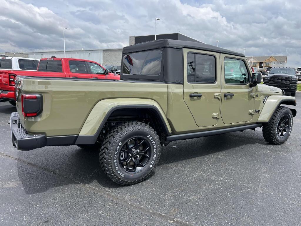 new 2025 Jeep Gladiator car, priced at $47,790