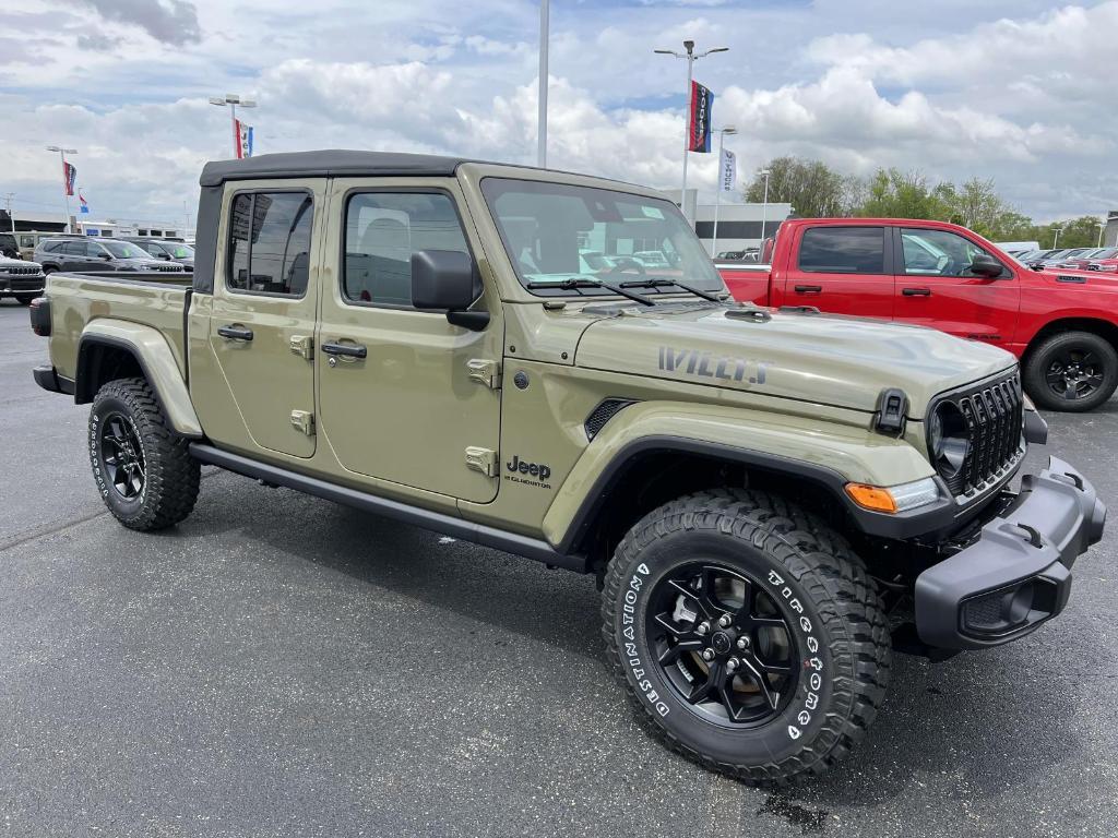 new 2025 Jeep Gladiator car, priced at $47,790