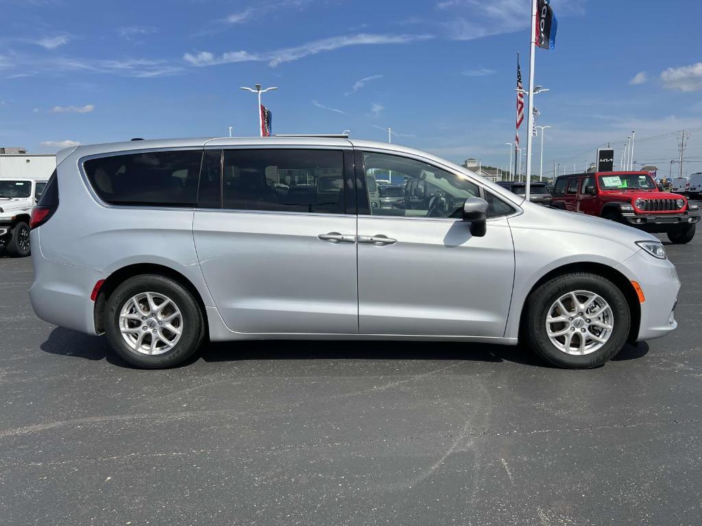 used 2023 Chrysler Pacifica car, priced at $25,595