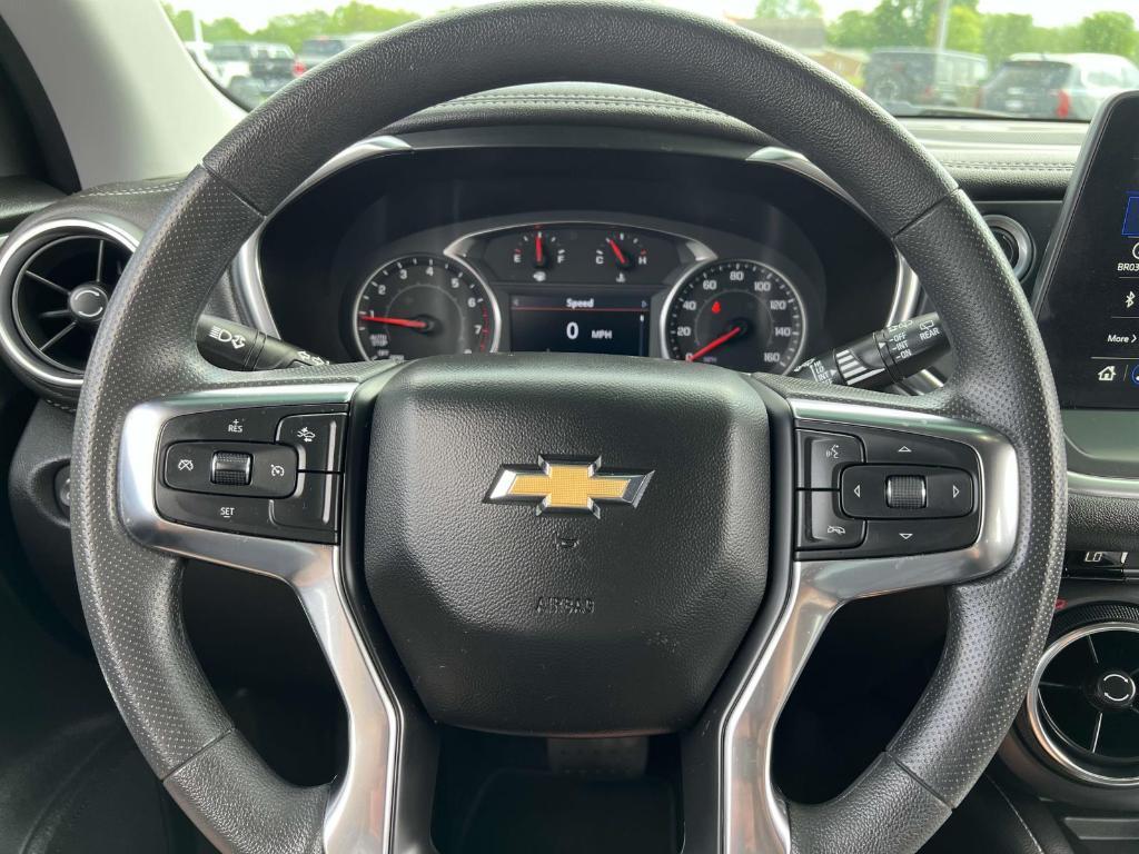 used 2024 Chevrolet Blazer car, priced at $32,000