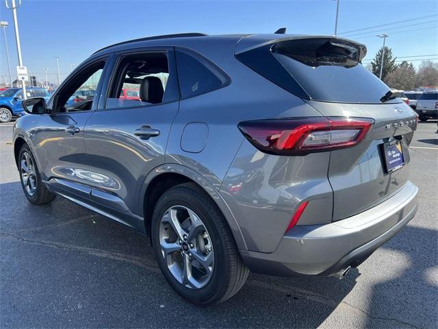 used 2024 Ford Escape car, priced at $22,199