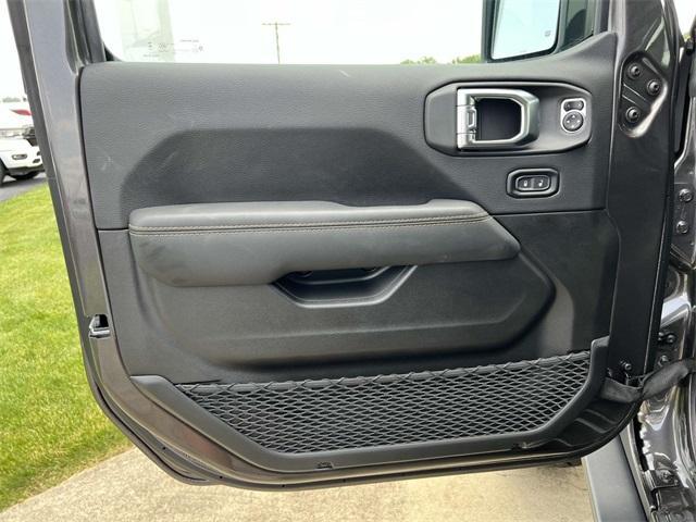 new 2025 Jeep Wrangler car, priced at $102,585