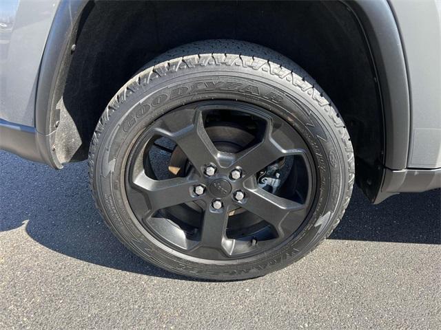 used 2021 Jeep Grand Cherokee car, priced at $26,000