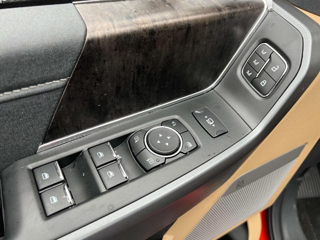 new 2025 Ford F-250 car, priced at $74,790