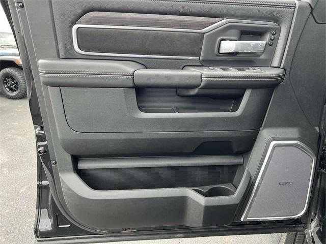 new 2025 Ram 2500 car, priced at $73,725