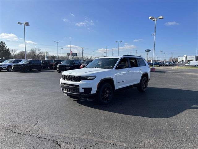 new 2025 Jeep Grand Cherokee L car, priced at $49,580