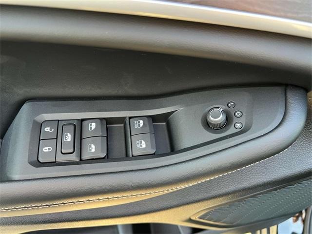 new 2025 Jeep Grand Cherokee L car, priced at $49,783