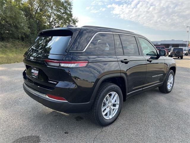new 2025 Jeep Grand Cherokee car, priced at $41,995