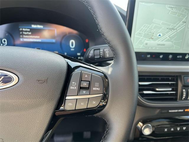 new 2025 Ford Escape car, priced at $30,990