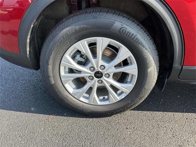 new 2025 Ford Escape car, priced at $30,990