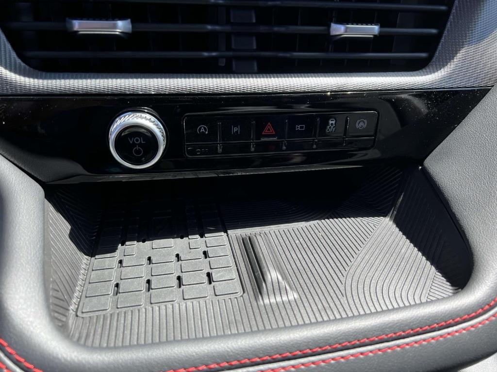 new 2025 Ford Explorer car, priced at $57,831