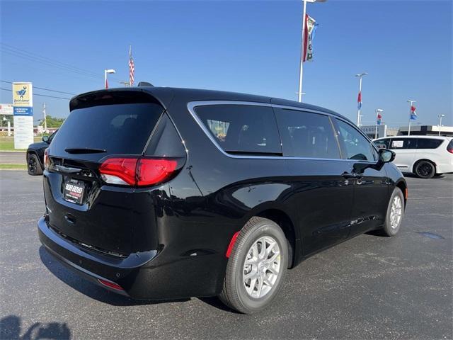 new 2025 Chrysler Voyager car, priced at $36,089