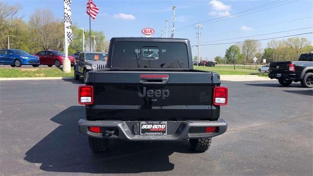 new 2023 Jeep Gladiator car, priced at $51,918