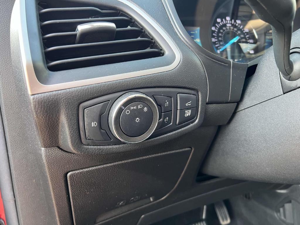 used 2022 Ford Edge car, priced at $19,900
