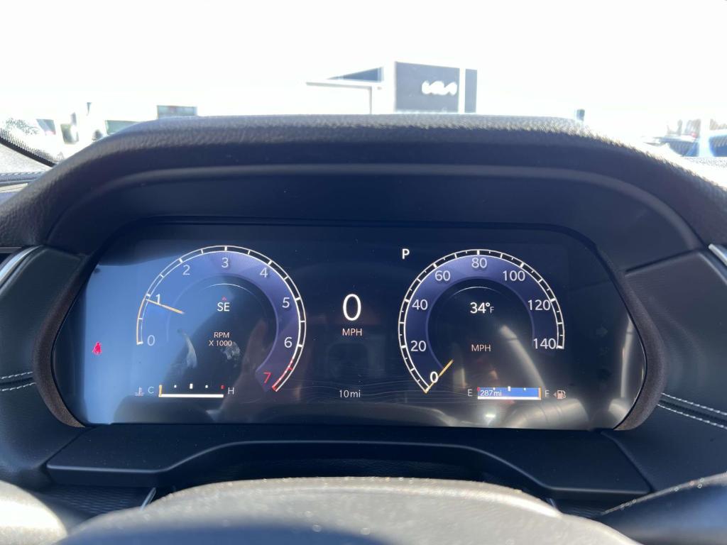 new 2025 Jeep Grand Cherokee car, priced at $40,618