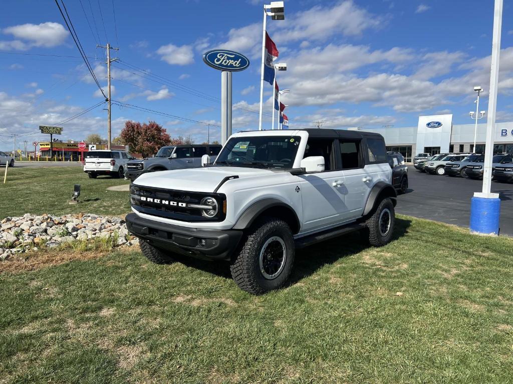 new 2024 Ford Bronco car, priced at $54,569