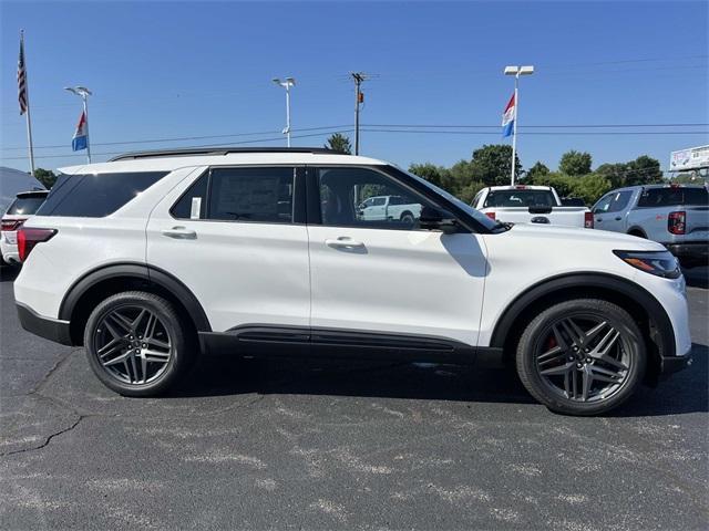 new 2025 Ford Explorer car, priced at $58,333