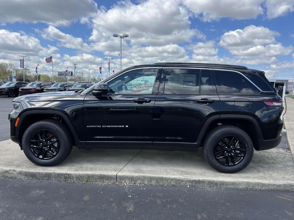 new 2025 Jeep Grand Cherokee car, priced at $41,464