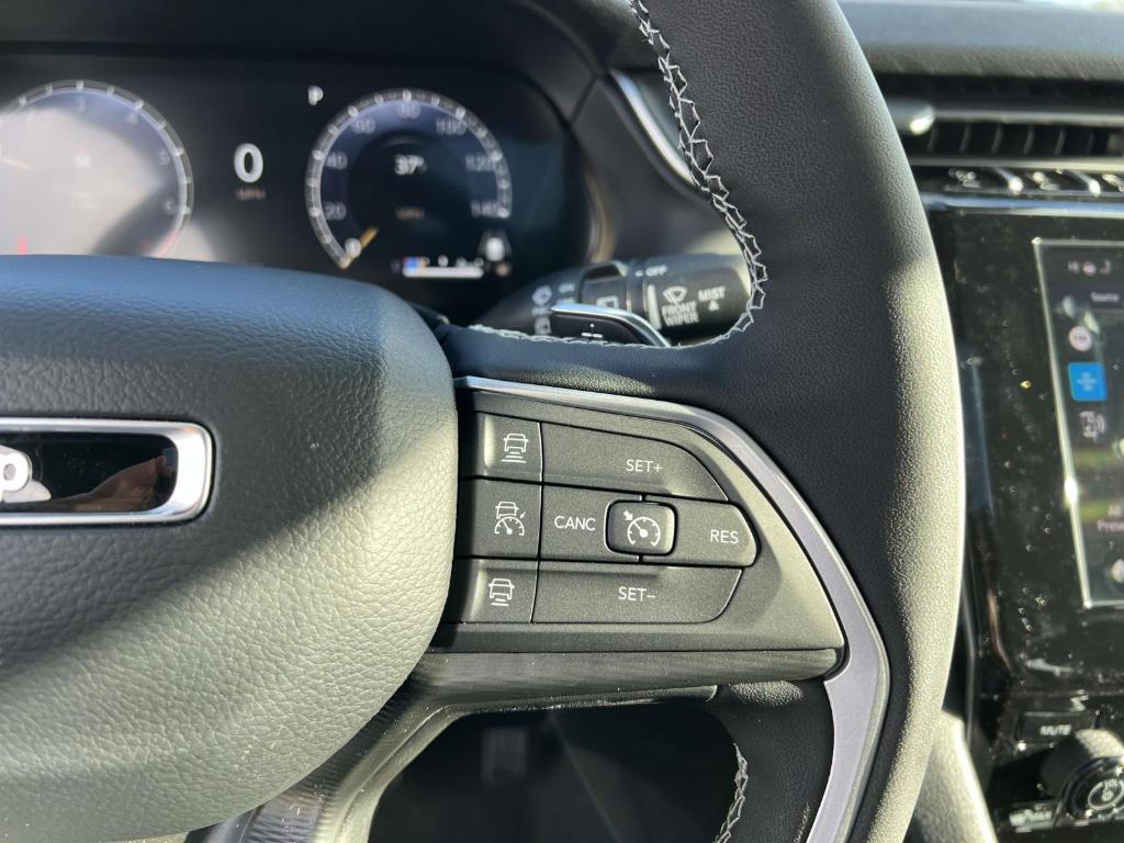 new 2025 Jeep Grand Cherokee car, priced at $41,464