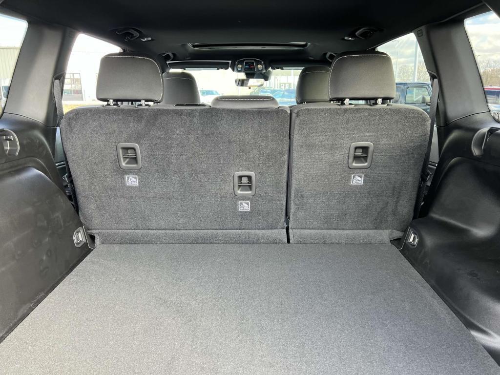 new 2025 Jeep Grand Cherokee car, priced at $41,464