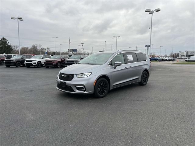 used 2021 Chrysler Pacifica car, priced at $30,000