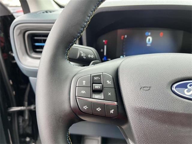 new 2025 Ford Maverick car, priced at $40,225