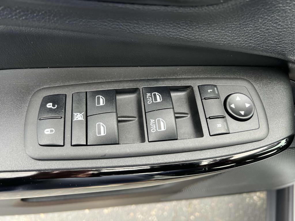 used 2023 Jeep Cherokee car, priced at $22,000