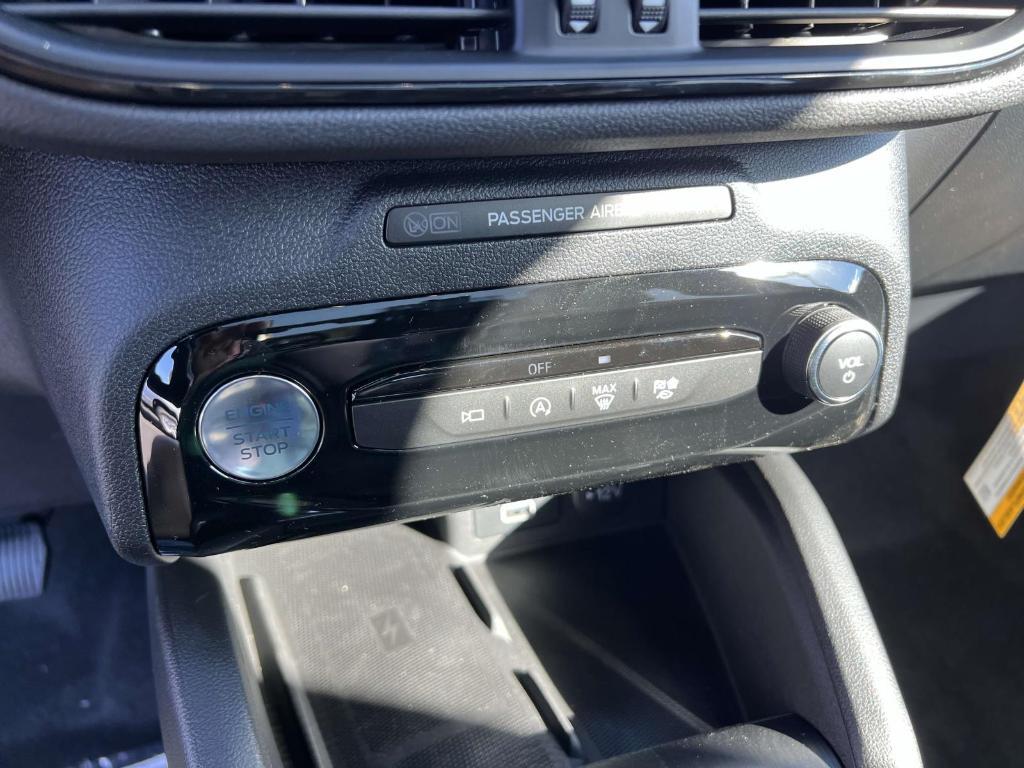 new 2025 Ford Escape car, priced at $35,352